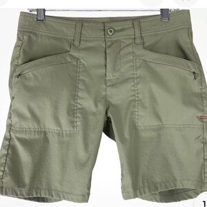 Toad Co Shorts Size 8 Green Stretch Pockets 8" Inseam Womens Hiking
